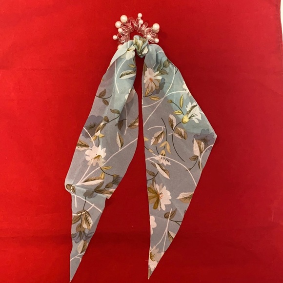 Blue Floral Hair Scarf Coil Ponytail Holder With Faux Pearls - Picture 3 of 4